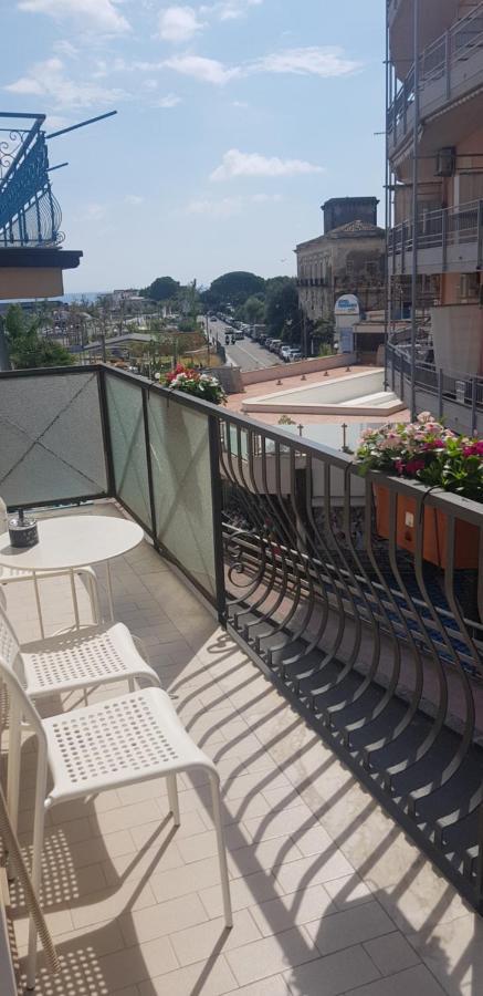 B&B La Costa Di Naxos Джардини-Наксос Экстерьер фото