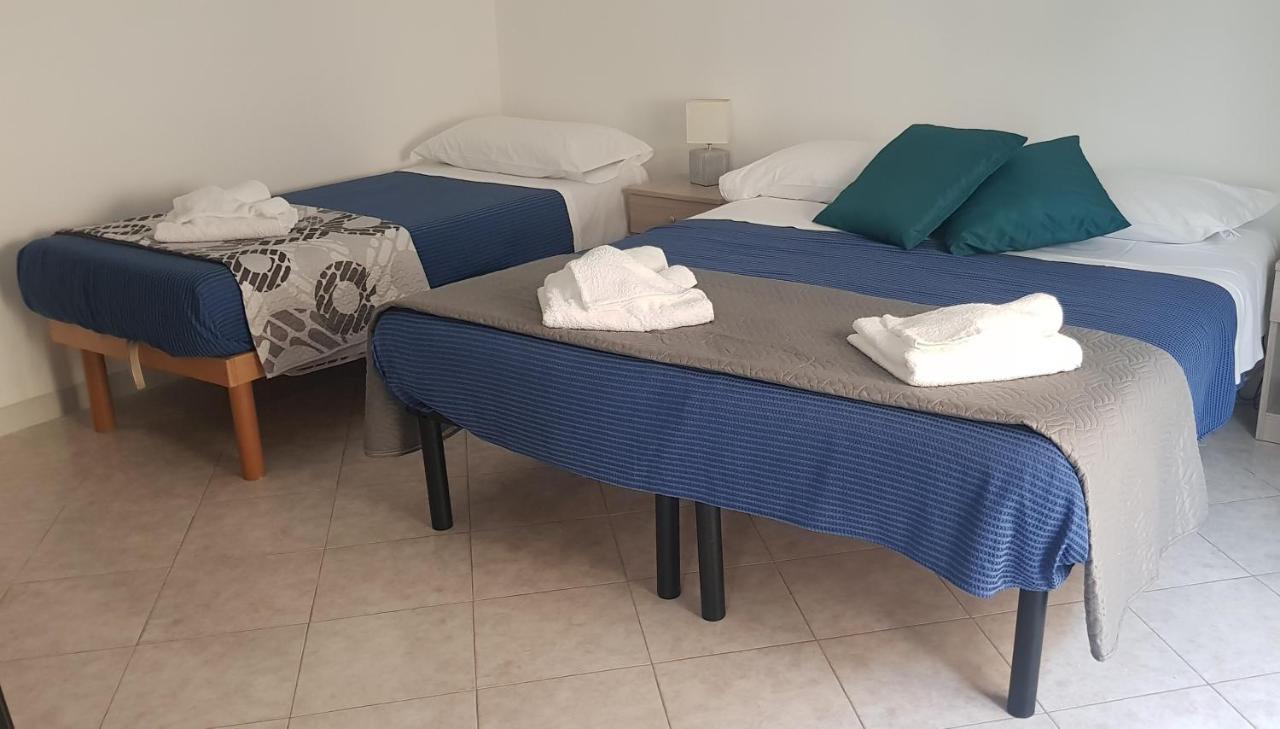 B&B La Costa Di Naxos Джардини-Наксос Экстерьер фото